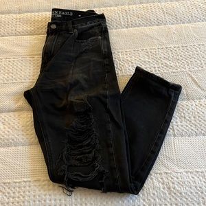 Black Ripped American Eagle Mom Jeans